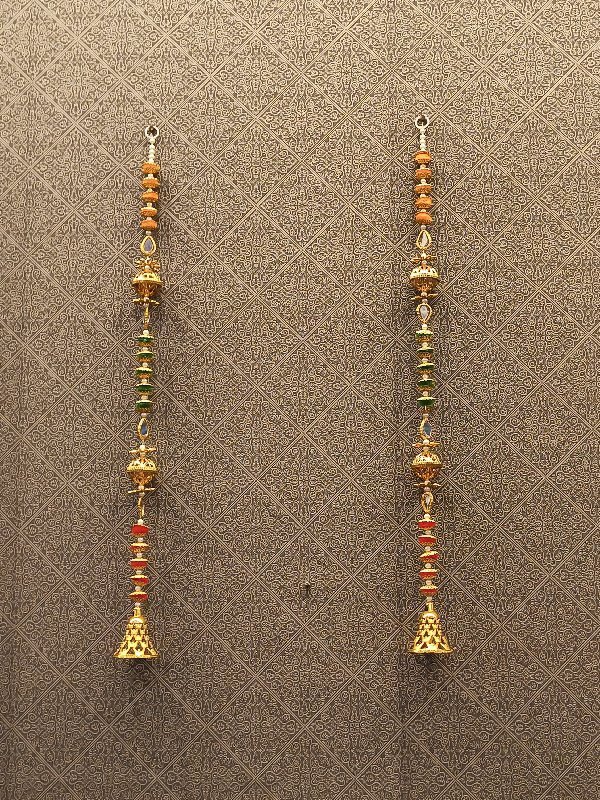 Tricolor Ball Latkan