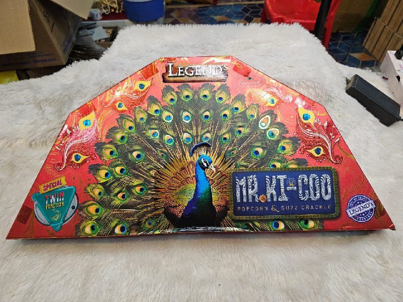 LG Mr Ki-Coo Bada Peacock