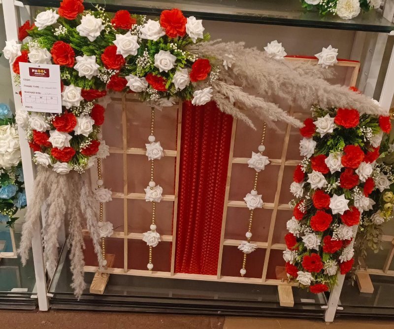 2.5ft 25 Wooden Square